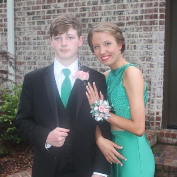 Meet your Posher, Chloe - Picture 10 of 15